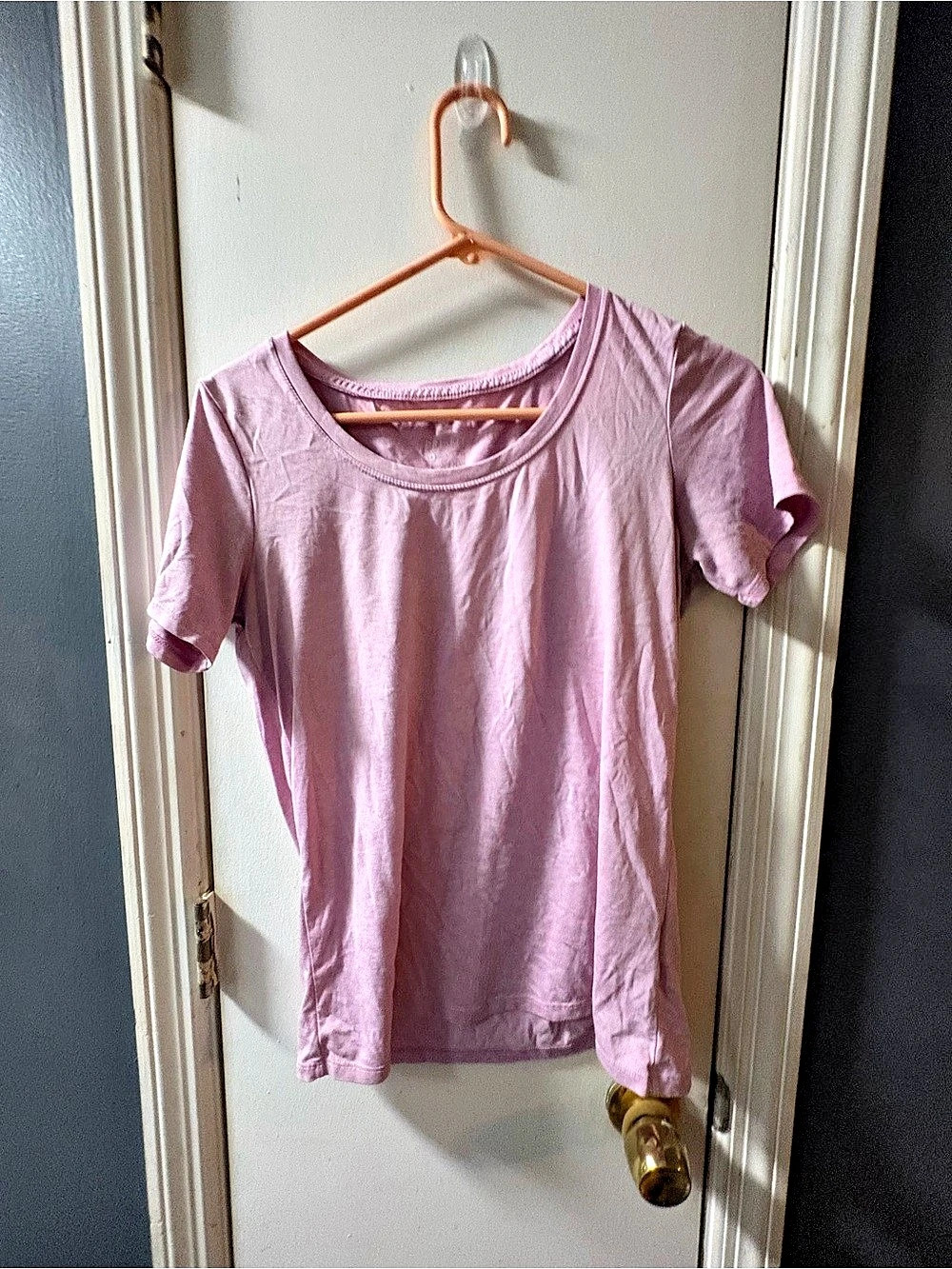 Nike Dri-FIT Short Sleeve Tee in Pink Size small